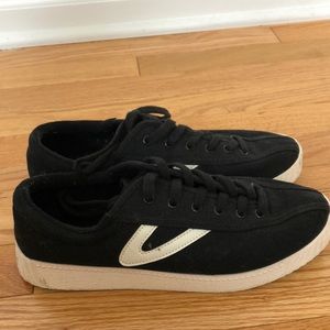Women’s Black and White Nylite Plus Sneakers